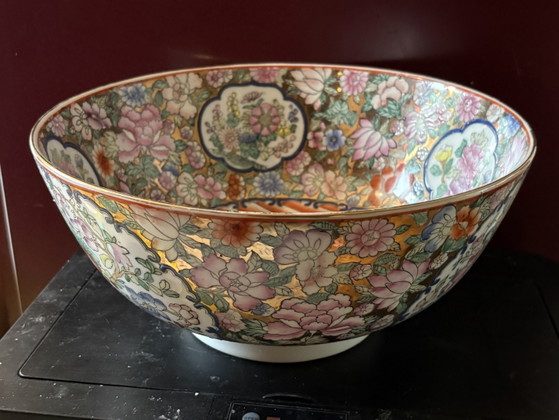 Große chinesische Porzellan 'Punch Bowl' (31 cm) – Millefleurs & Satsuma-Stil – Dekorative Objekte, Porcelain (photo 8 of 10)