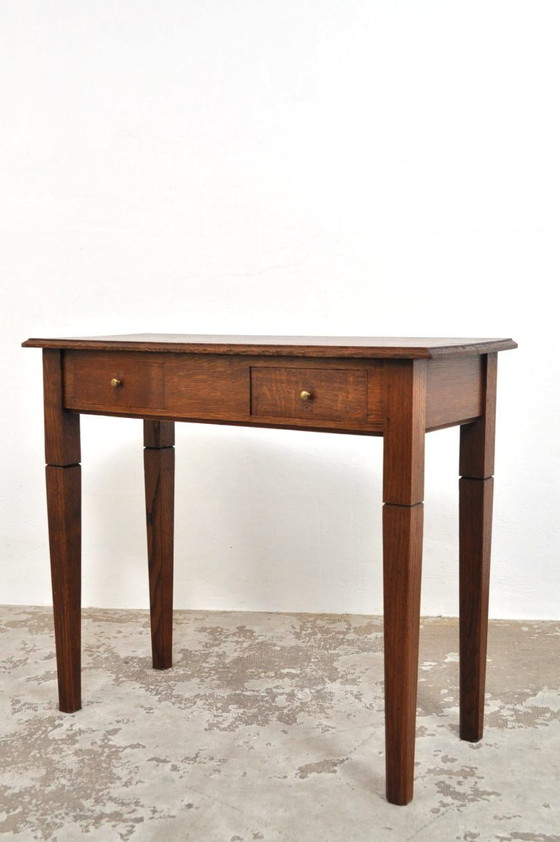 Image 1 of Table d'appoint ancienne en chêne avec tiroirs, années 1900