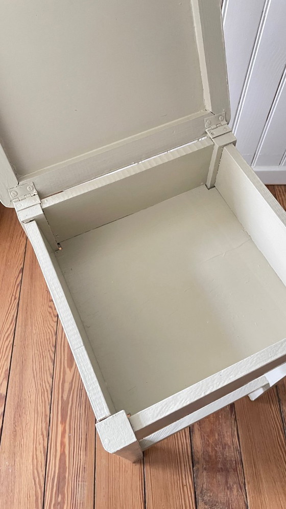 Image 1 of Vintage beige opbergkruk