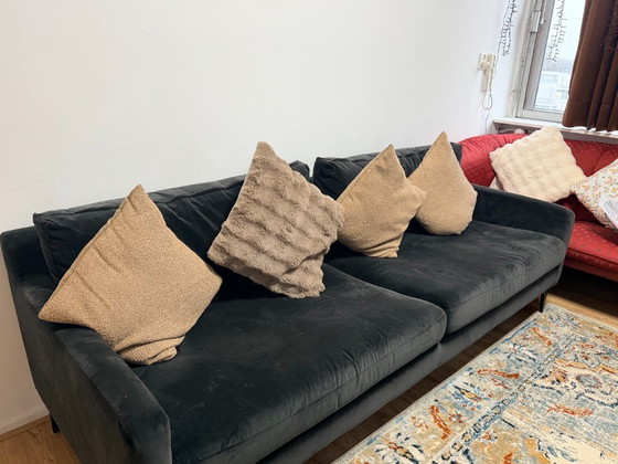 Image 1 of 2 Divani Leolux + 1 Divano Moderno