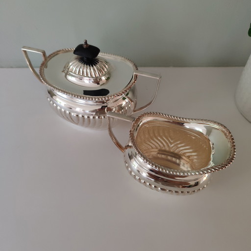 Englische silberne Zuckerdose und Milchkanne – E.P.N.S. A.1. Hergestellt in England (ca. 1900–1950)