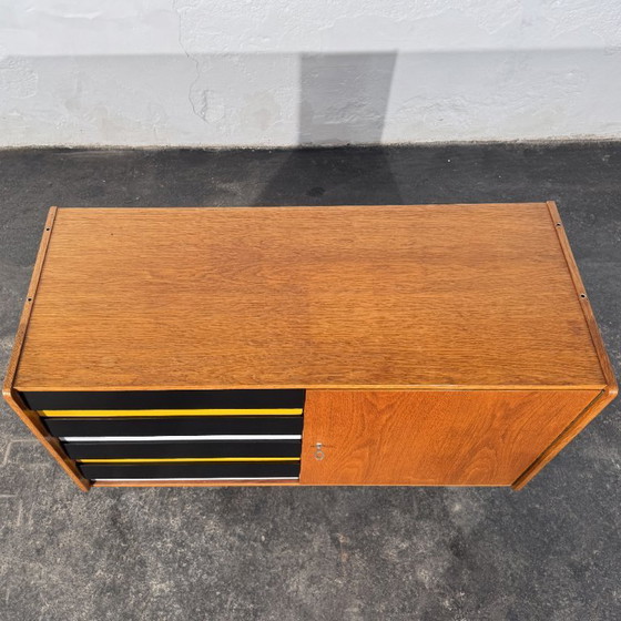 Credenza U-450 di Jiří Jiroutek per Interier Praha, anni '60 – Credenze, Legno (photo 8 of 13)