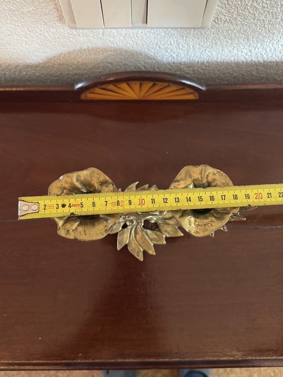 Image 1 of 🕯️ Bronzen Art Nouveau tweearmskandelaar | handgegoten, massief, authentieke patina | 1890–1920