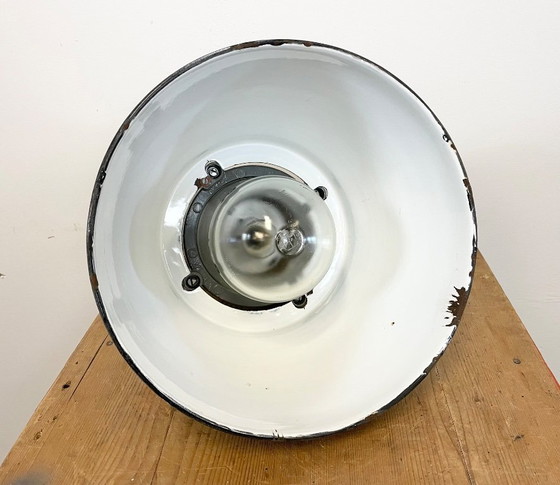 Image 1 of Lampe antidéflagrante gris foncé avec abat-jour émaillé noir, années 1970