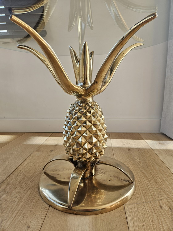 Image 1 of Tavolino da caffè Hollywood Regency Pineapple in ottone e vetro, Parigi, Francia, anni '70