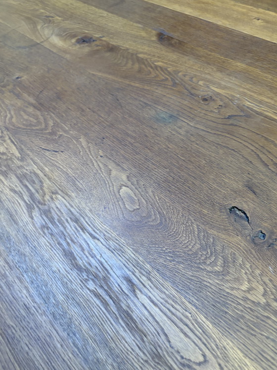 Image 1 of Eettafel Pierre Chabo