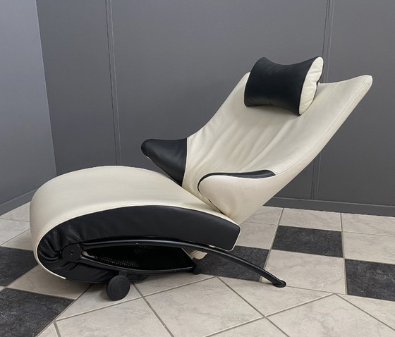 Image 1 of Sitzbank aus schwarzem und weißem Leder, Modell Solo 699, Design Stefan Heiliger, WK