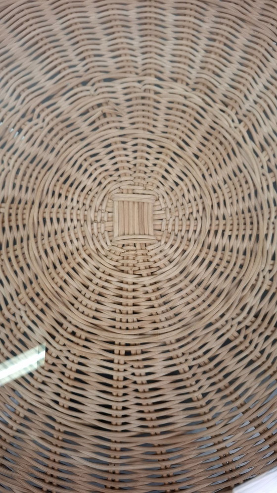 Image 1 of Mesa de centro cromo/vidrio/mimbre