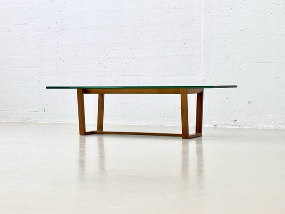 Image 1 of Elegant coffee table in a simple design, 1970s