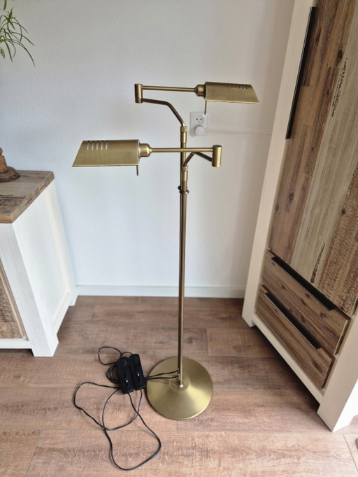 Dubbele Leeslamp - Vloerlamp - Notaris vloerlamp - Dimmer - Metaal - Koper/Bronskleurig - In hoogte verstelbaar - Zwenkarm.