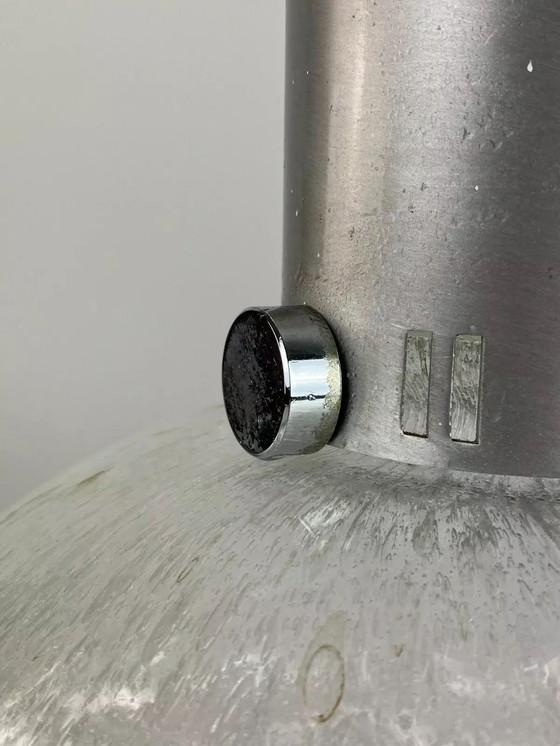 Image 1 of Lampada a sfera anni '70, lampada a sospensione, lampada da soffitto in vetro, design dell'era spaziale