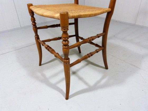 Image 1 of Silla Chiavari de madera con asiento tejido, década de 1960.