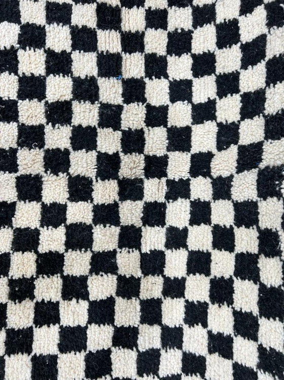 Image 1 of Tapis Beni Ourain fait main 300cmx200cm : Authentique tapis marocain en laine, design géométrique