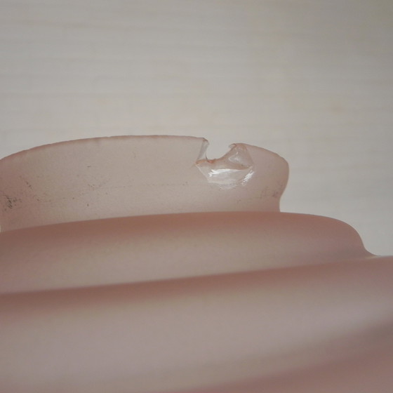 Image 1 of Lampada a sospensione Art Déco con paralume in vetro rosa, anni '30