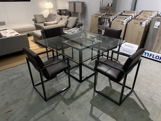 Image 1 of ZGAN Table de salle à manger Leolux Window + 4 chaises