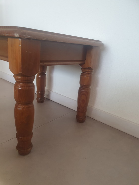 Mesa auxiliar de madera robusta – Mesas auxiliares, Wood (photo 4 of 9)