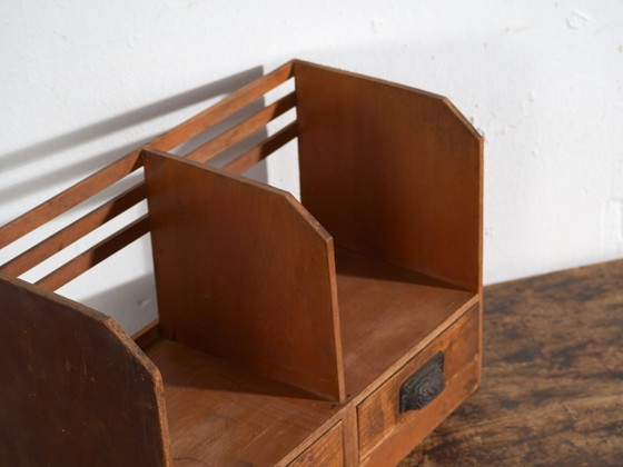 Antique Japanese desktop organiser with compartments and drawers – Japan, circa 1930 – Table accessories (photo 13 of 40)