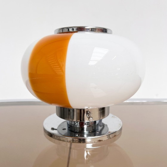 Image 1 of Italienische Tischlampe aus Opalglas, 1960er Jahre