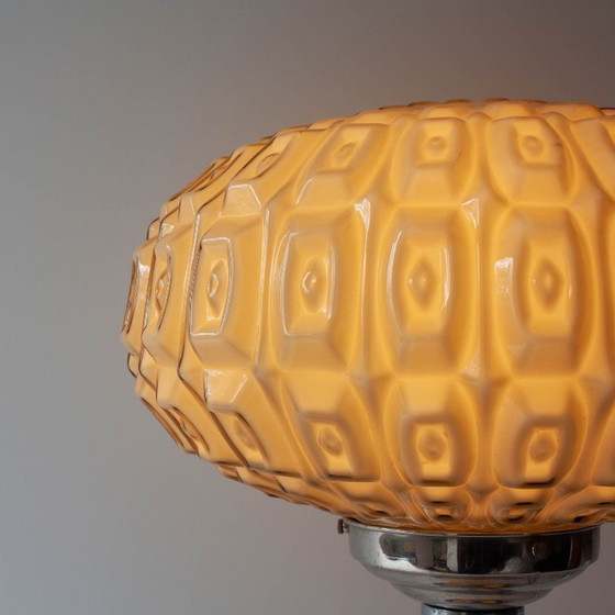 Image 1 of 1940s Portuguese Art Deco Table Lamp with Gray Opaline Shade