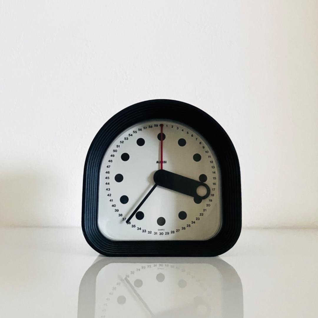 Joe Colombo optical clock for Alessi, 1970 | €250 | Whoppah