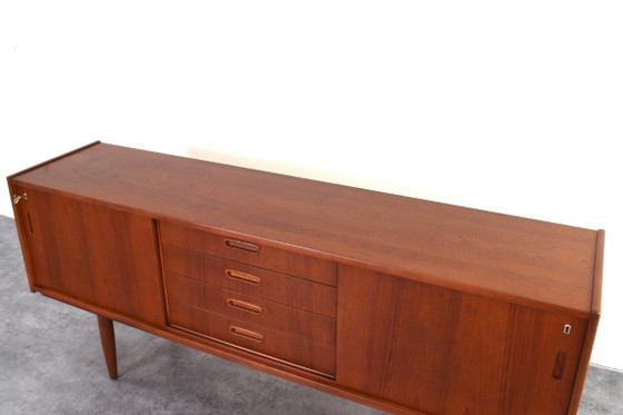 Mid-Century Danish Teak Sideboard, 1960s. – Wood (photo 15 of 15)