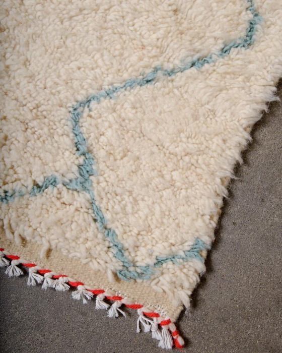 Image 1 of Magnifique Tapis artisanal 250cmx200cm 