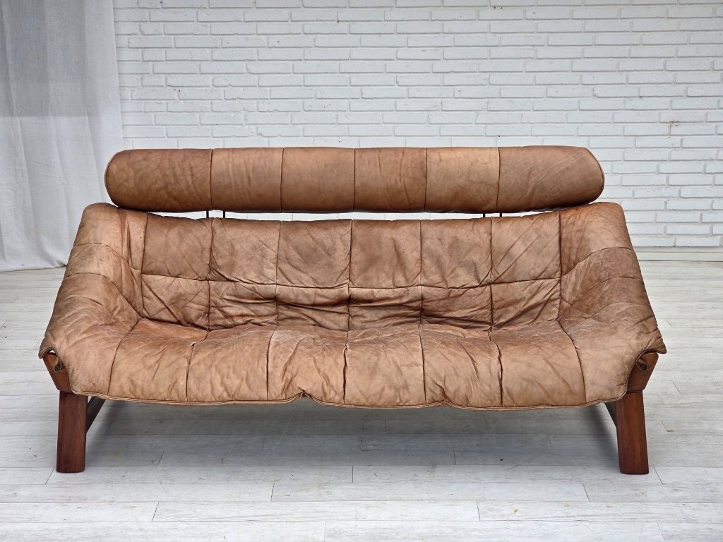 1970s, Norwegian design by Jan Erik Lindgren, 2-seater sofa model