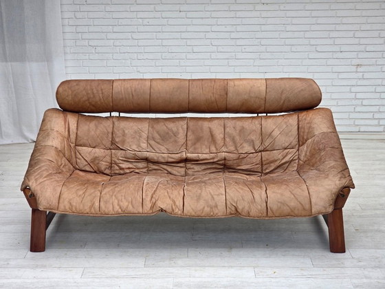 Image 1 of Anni '70, design norvegese di Jan Erik Lindgren, divano a due posti modello "Amazon".