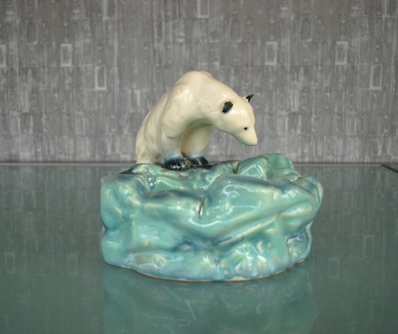 Image 1 of Bol Art Déco en forme d'ours polaire de Ditmar Urbach, sculpture en céramique tchécoslovaque des années 1930