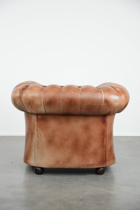 Image 1 of English-style Chesterfield armchair