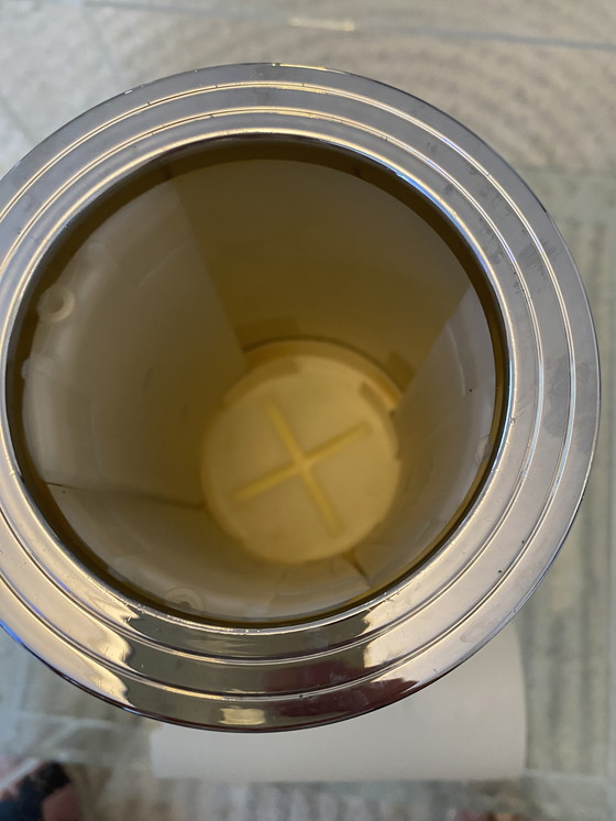 Image 1 of Refrigeratore vintage anni '80 in oro in stile Hollywood Regency