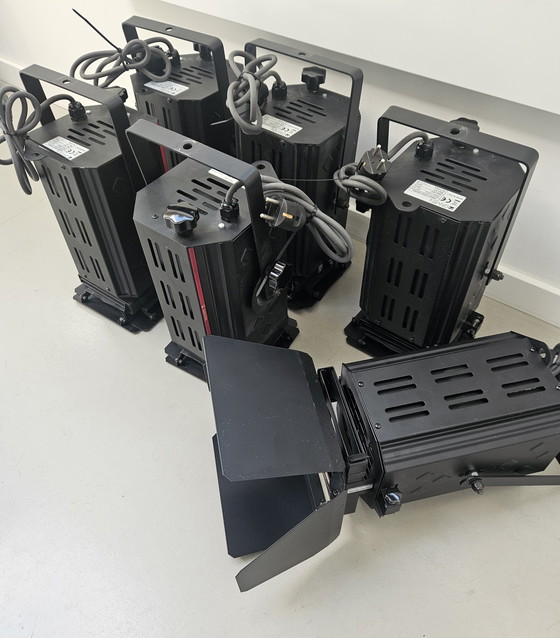 Image 1 of Riflettori teatrali Griven GR 0211 Incl. porte da fienile 6 pezzi.