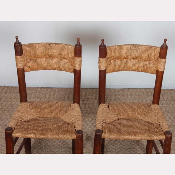 Image 1 of Conjunto de 6 sillas con asiento de paja, obra francesa, 1940