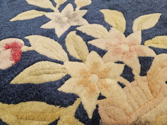 Image 1 of Handgeknüpfter orientalischer Aubusson-Teppich aus Wolle mit blauem Blumenmuster, 307 x 430 cm