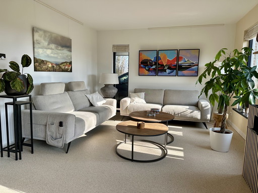 2 x 3-Sitzer-Sofa der Marke Wayne