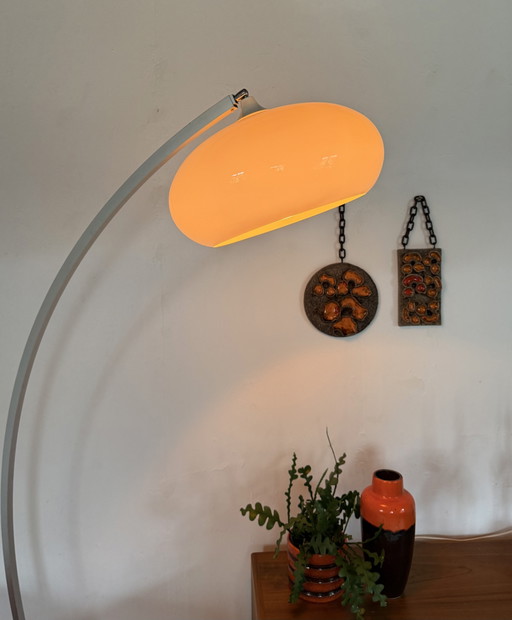 Vintage XXL Verstelbare Deense Booglamp ‘70 – vloerlampen, Plastic, Metal