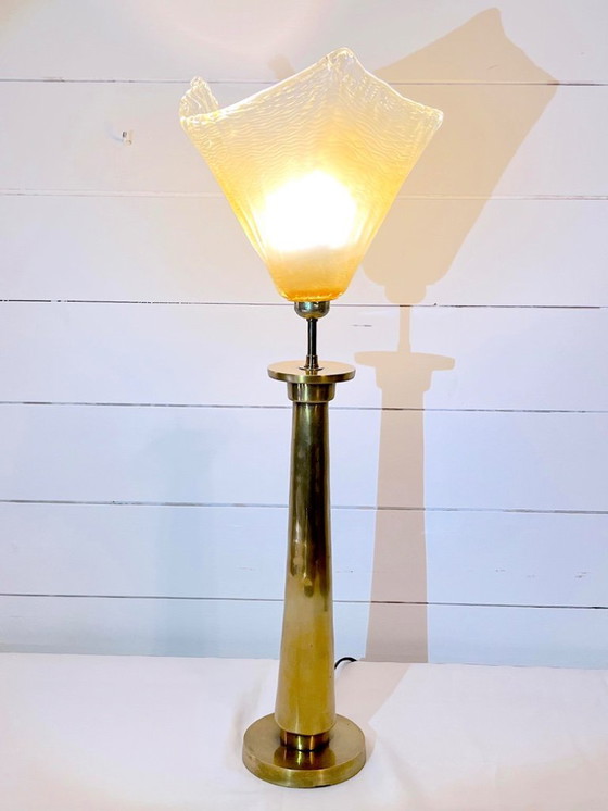 Image 1 of Rara lampada da tavolo in ottone e vetro di Murano della metà del XX secolo, attribuita a Fontana Arte, Italia,