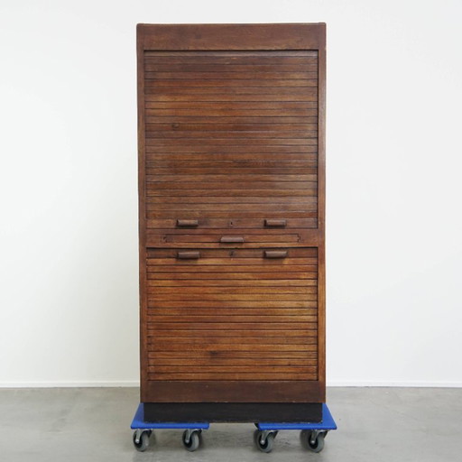 Mobiletto antico in rovere con due ante a rullo