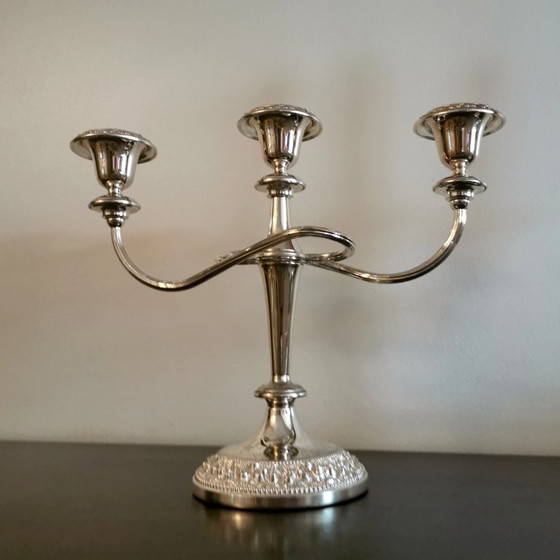 Image 1 of CHANDELIERS ANGLAIS ARGENTÉS