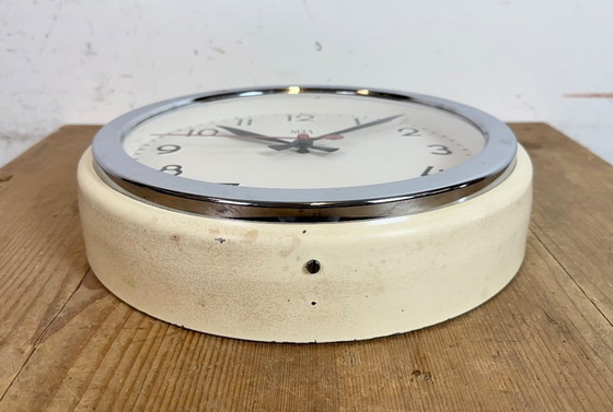 Image 1 of Vintage Beige Industrial Wall Clock from NUFA, 1960s