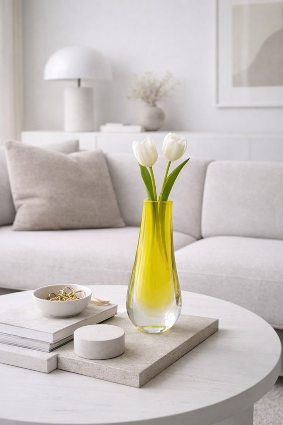 Image 1 of Vintage Murano-style glass vase