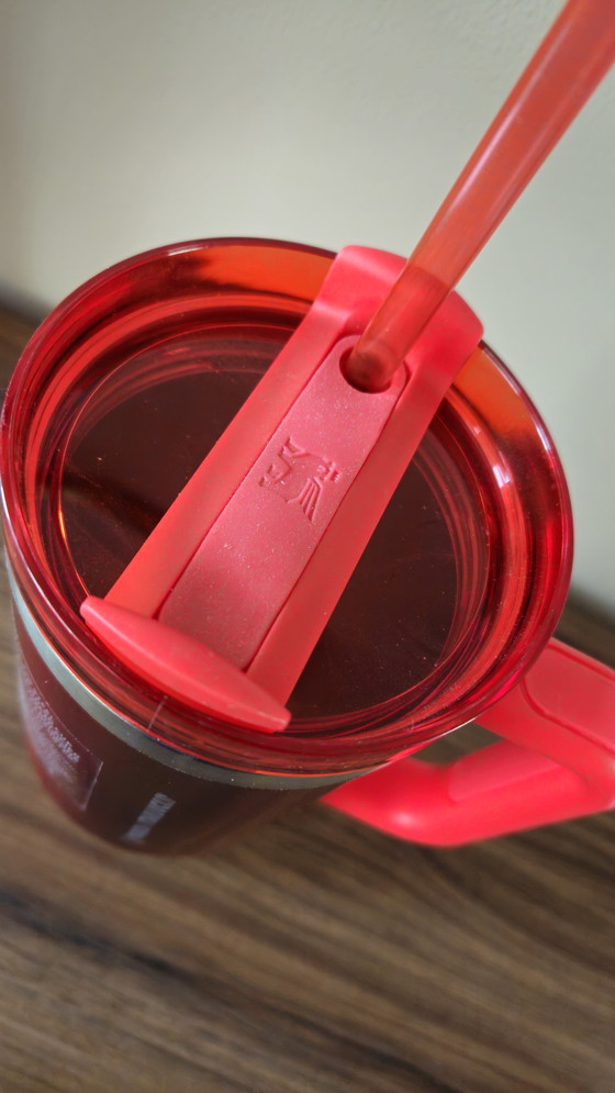 Image 1 of Tazza Stanley Quencher x Starbucks