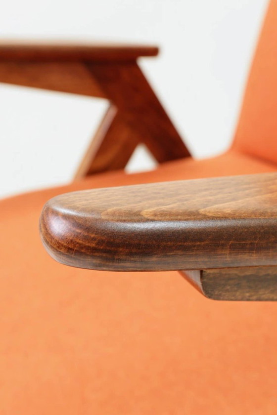 Image 1 of Chaise longue vintage Tissu laine orange Bois de hêtre