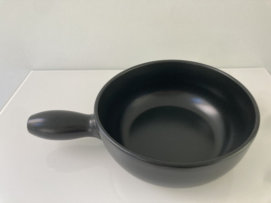 Image 1 of Fondue Pan of Black Ceramic, Capacity 2.5 Liter