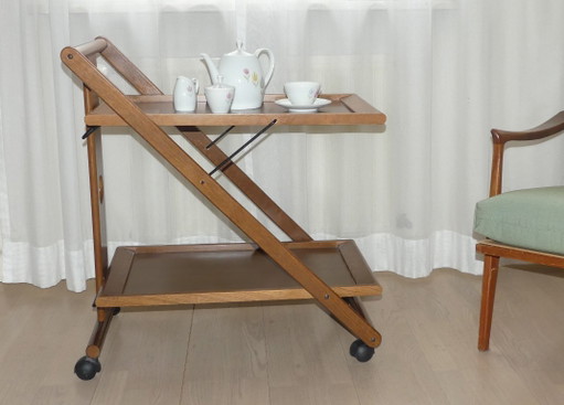 Serveerwagen/theetafel Foppapedretti walnoot opvouwbaar Italië UK2aeb – Wood, Vintage (photo 2 of 12)