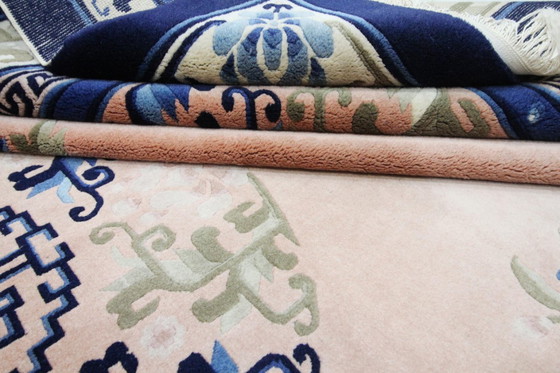 Image 1 of Tapis ancien chinois de style pékinois, noué à la main, 307 x 212 cm, en excellent état.