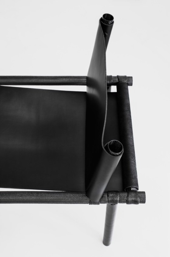 CTC2 Carbon Tube Chair van Jonathan Muecke – Maniera, Fauteuils, Leather (photo 3 of 5)