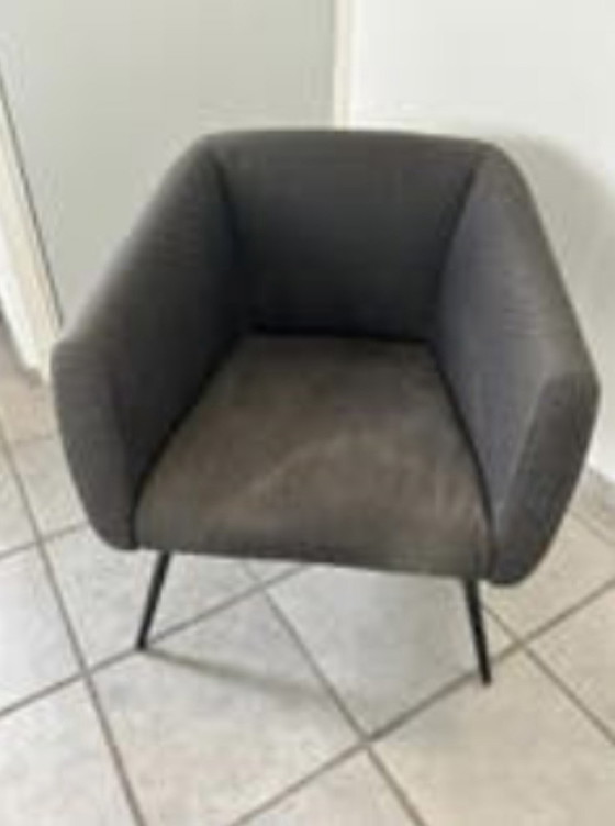 Leolux Armchair – Metal, Textile (photo 2 of 5)