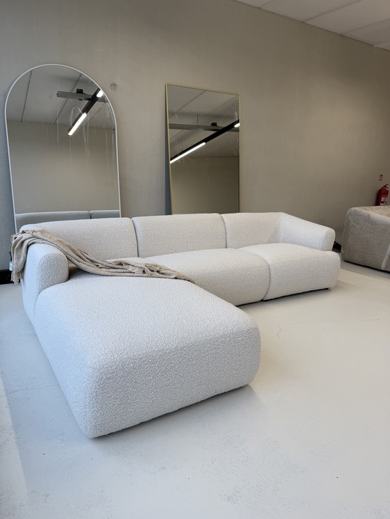 Image 1 of Off-White Japandi Corner Sofa Bouclé