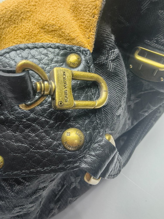 Image 1 of Sac hobo Louis Vuitton Surya Monogram en denim noir XL